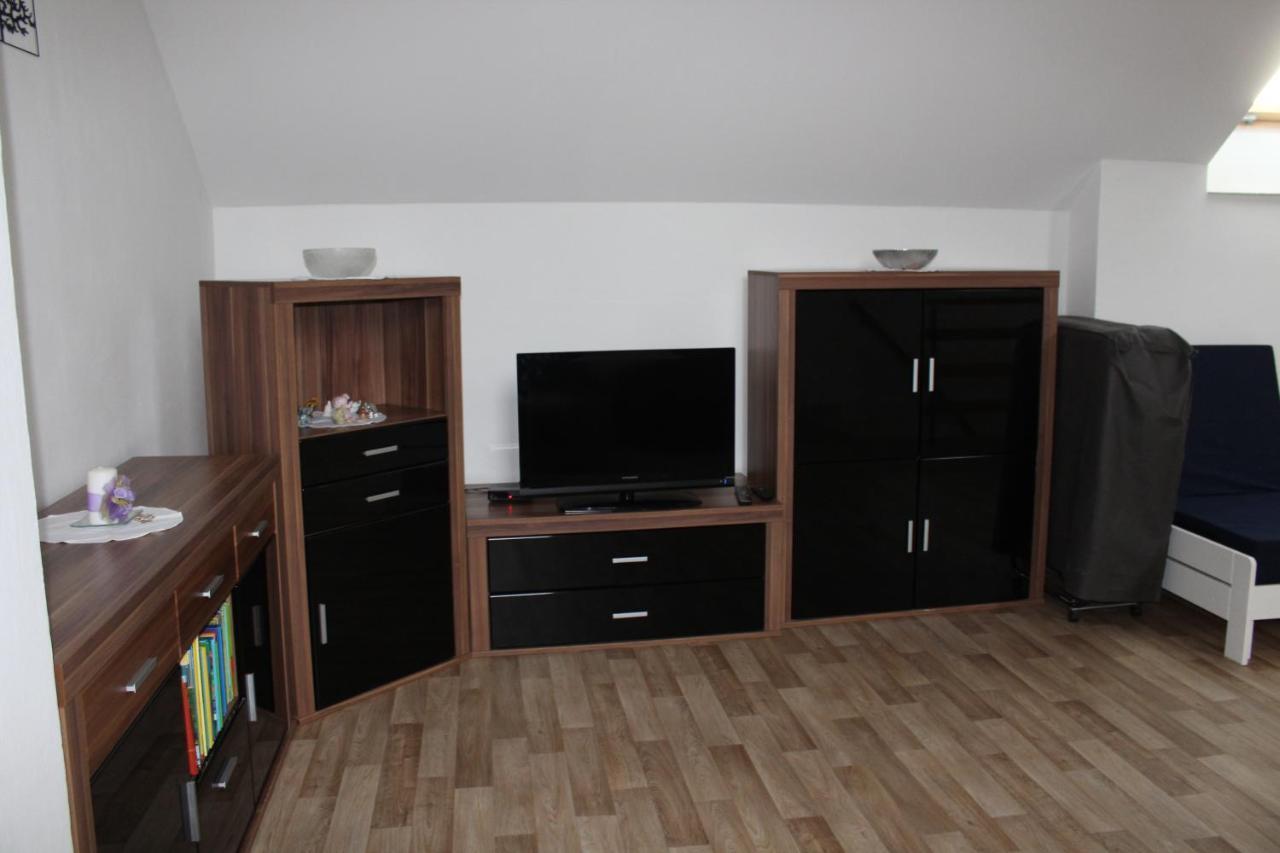 Apartman Rapotin, Jesenicka 296, 3Km Od Termalniho Parku Velke Losiny Exteriör bild